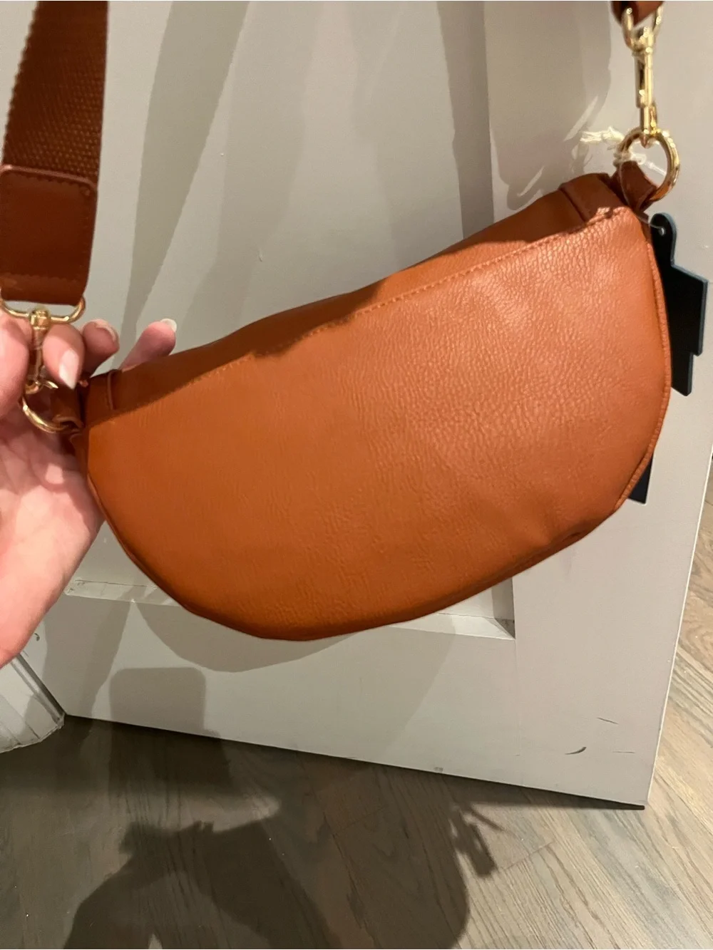 Universal Thread Tan Woven Crossbody Bag